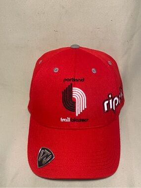 Portland Trailblazers Rip City  Embroidered Top Of The World Memory Fit  Cap O/S